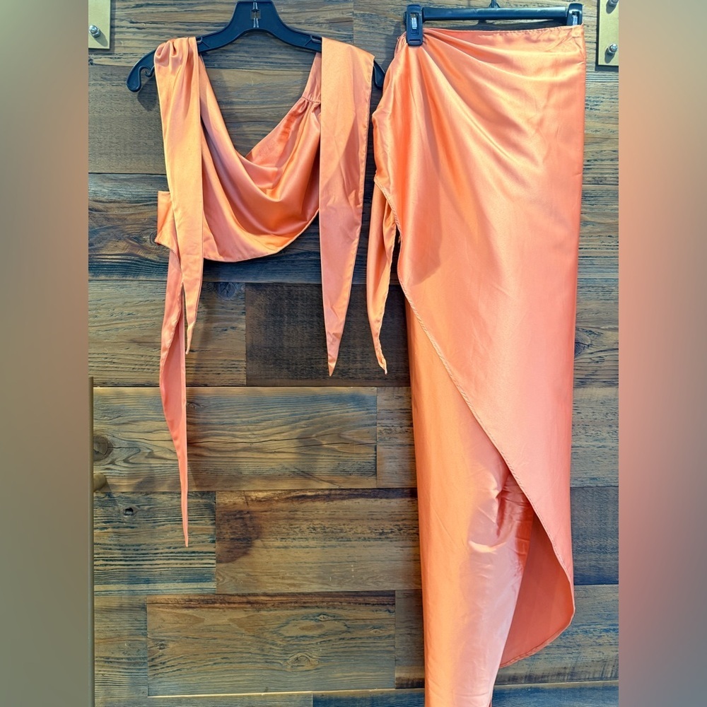 Baobab Collection Marea 2pc Set Asymmetrical Set in Orange “Luz” NWT - Picture 13 of 16